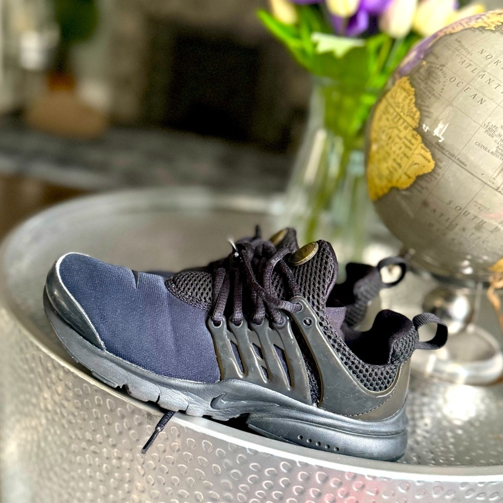 Nike Air Presto GS Youth Sz 6 Triple Black Blackout 833875-003